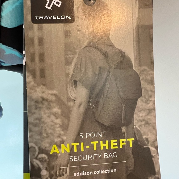 Travelon security travel backpack - Picture 3 of 4